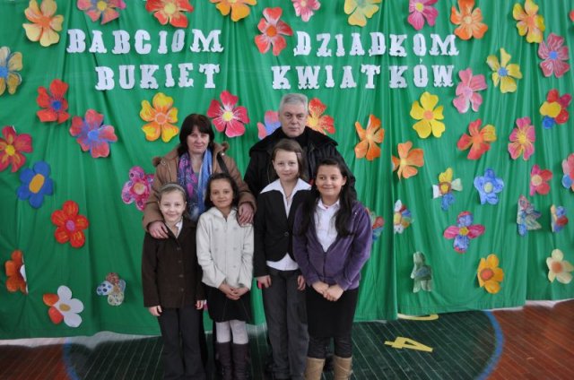 Dzień Babci i Dziadka w ZS w Tucznej