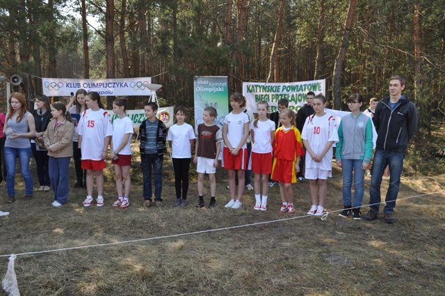 Zawody lekkoatletyczne w ZS w Tucznej