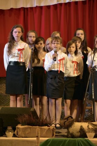 XIII Powiatowy Festiwal Pieśni Patriotycznej 2013