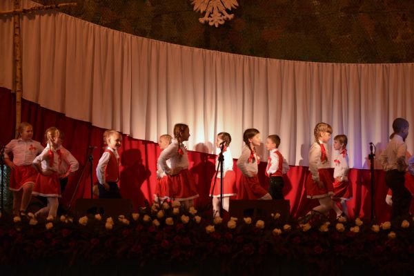 XIV Powiatowy Festiwal Pieśni Patriotycznej -Tuczna - 9 listopada 2014