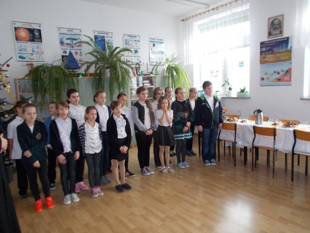 Wręczenie legitymacji członkom Szkolnego Koła Caritas
